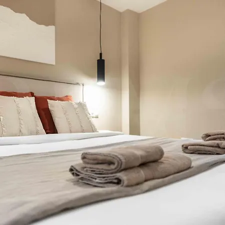Gorgeous With Balcony - Center By Rems Apartman