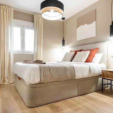 Gorgeous With Balcony - Center By Rems Apartman