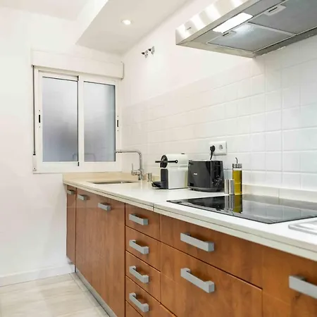 Gorgeous With Balcony - Center By Rems Apartman Málaga